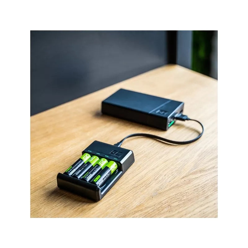 Įkroviklis "Green Cell GC VitalCharger" + 4x baterijos AA 2000mAh Ni-MH