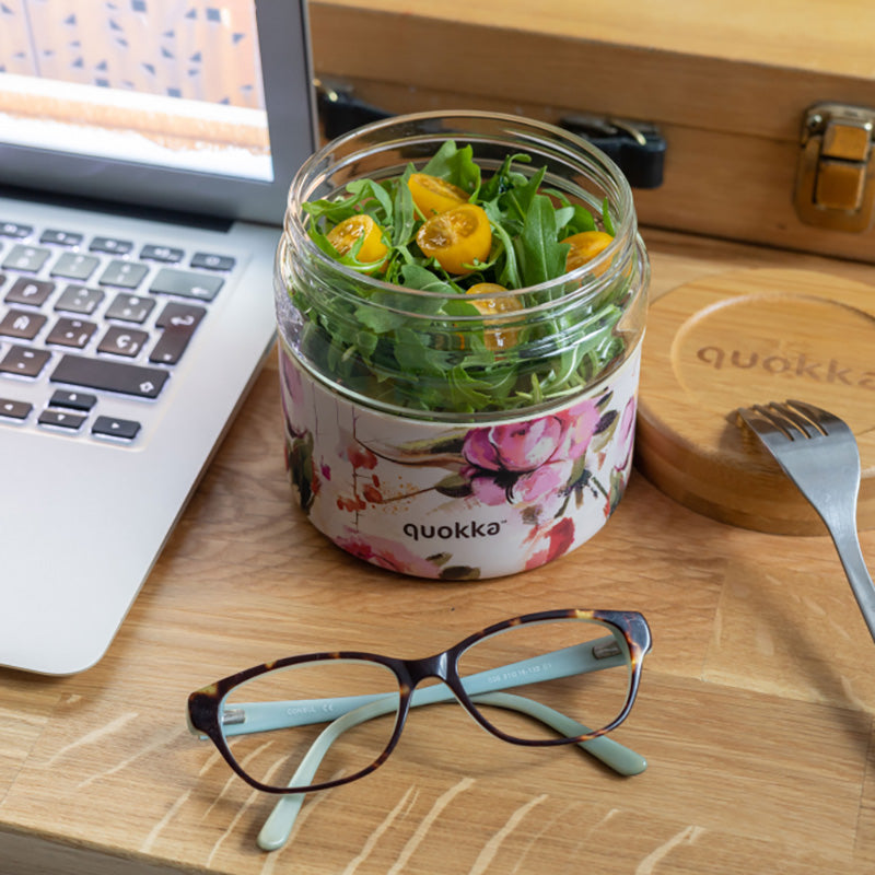 "Quokka Deli Food Jar" - stiklinis maisto indas / pietų dėžutė 820 ml (Dark Flowers)